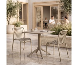 Τραπεζαρία Zoi Groovy pakoworld σετ 3τεμ cappuccino PP 80x80x74εκ Τραπεζαρία Zoi Groovy pakoworld σετ 3τεμ cappuccino PP 80x80x74εκ